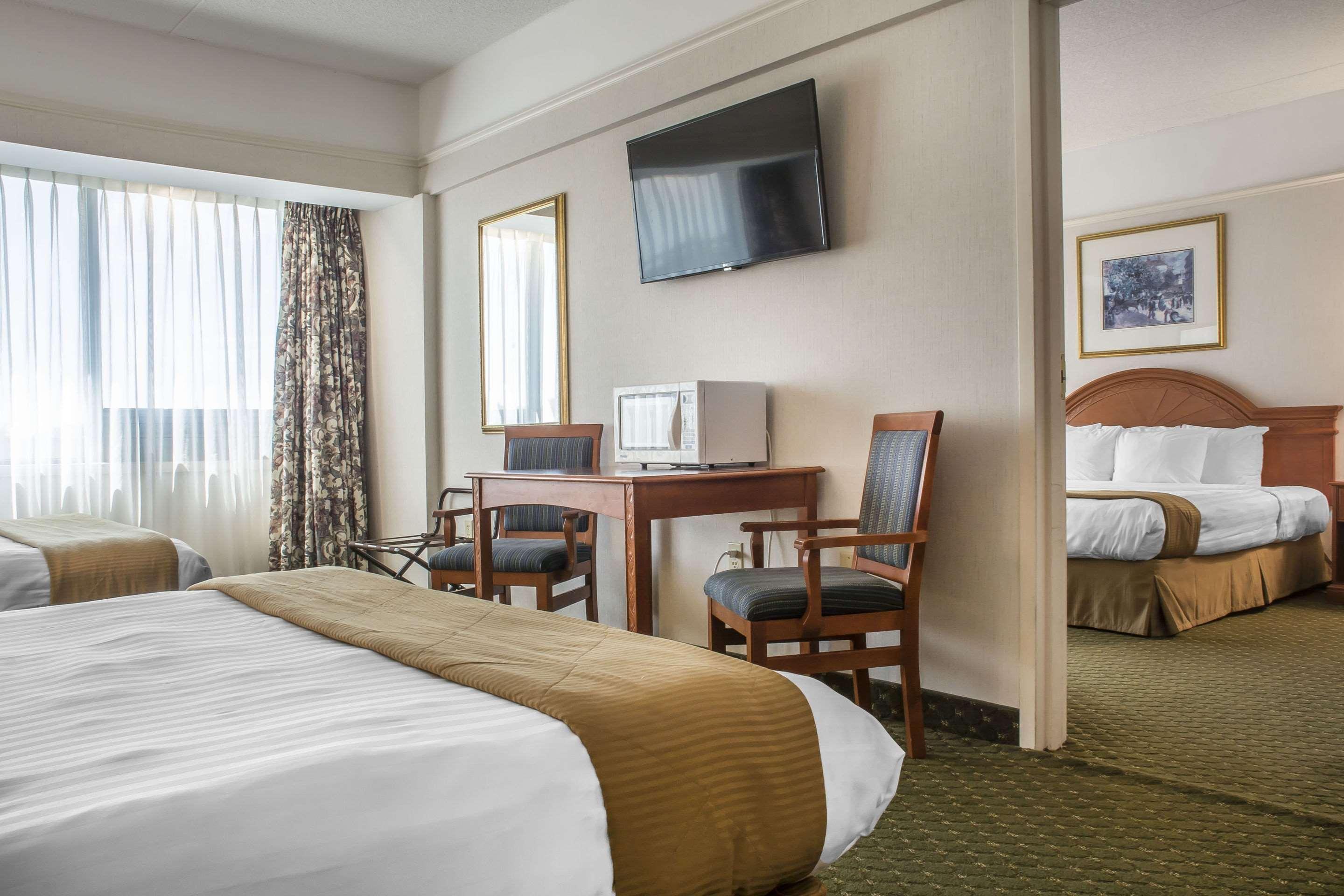 Clarion Hotel & Conference Centre Fort Erie Exterior foto